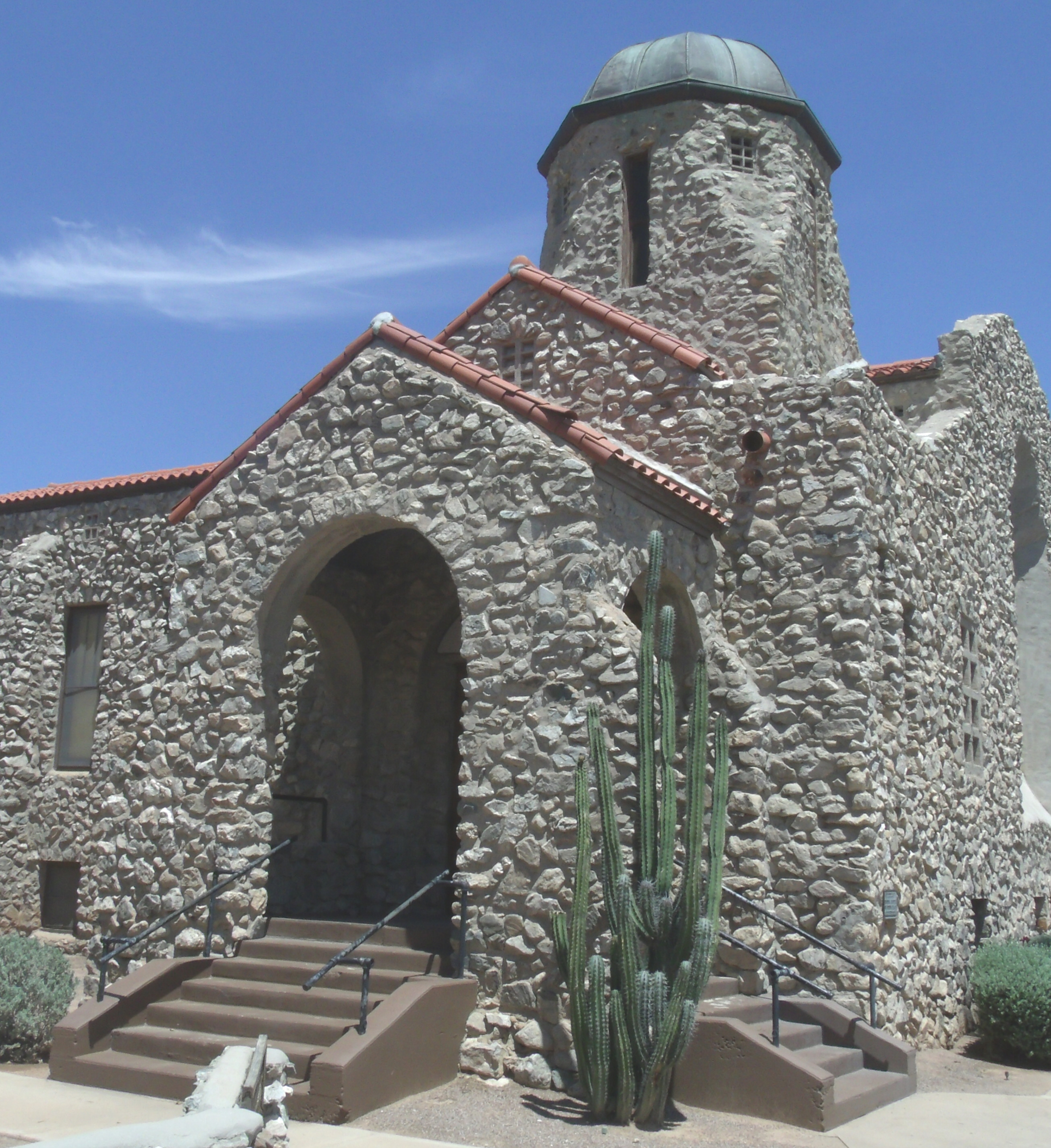 Casa Grande Stone Church, Casa Grande