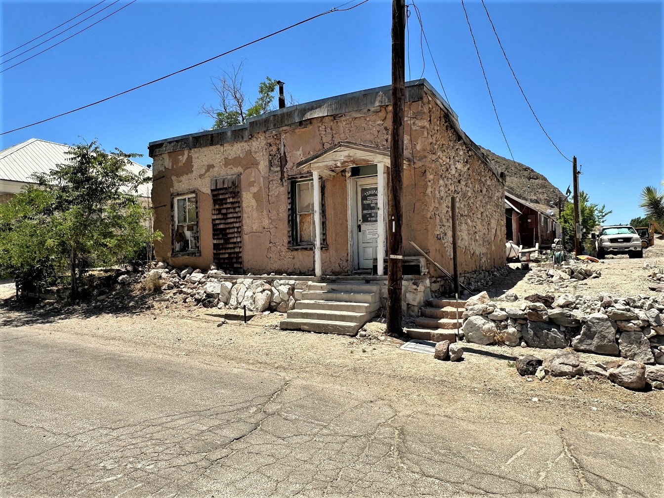 Combellack Adobe Row House