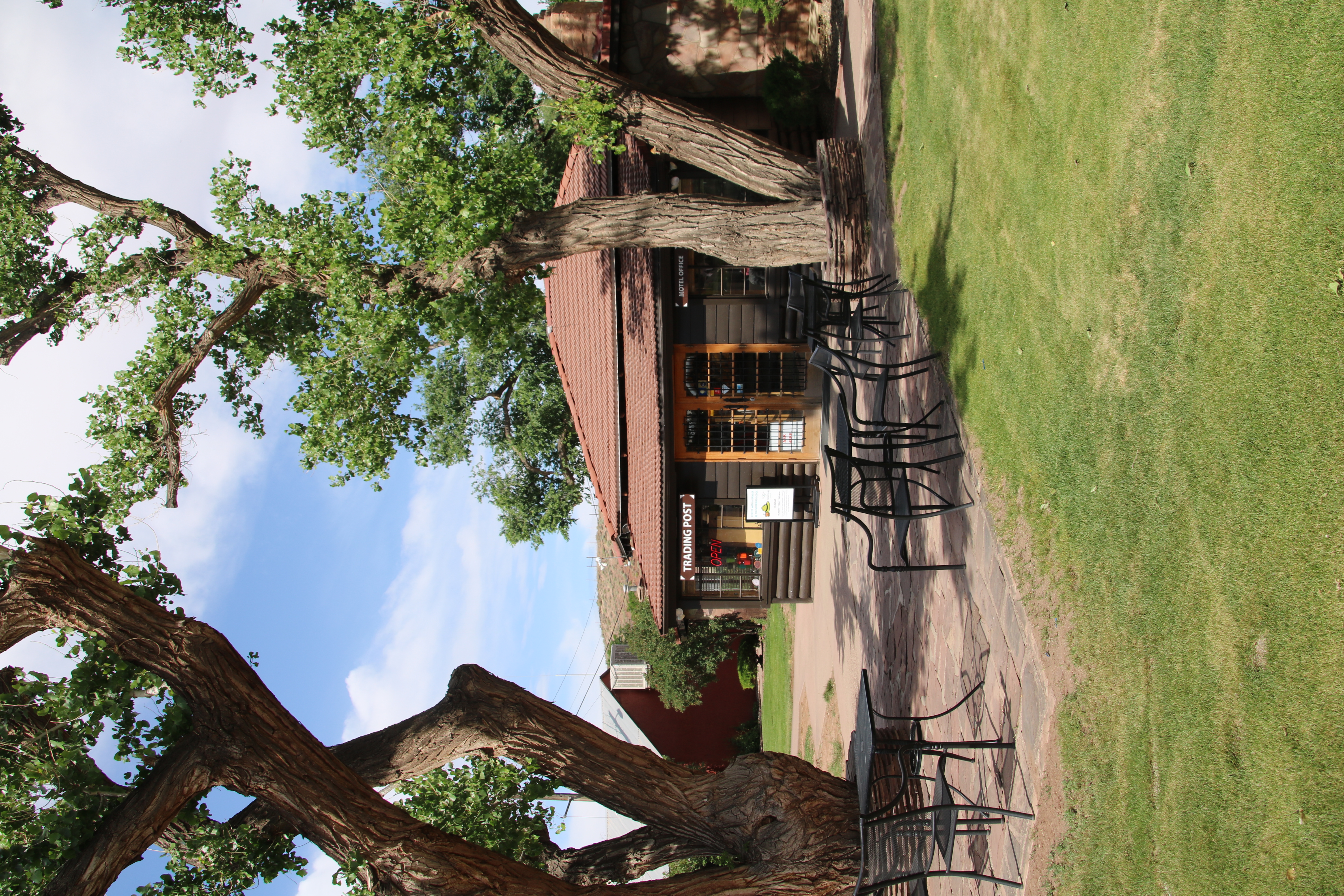 Thunderbird Lodge (Chinle, Arizona), Apache County